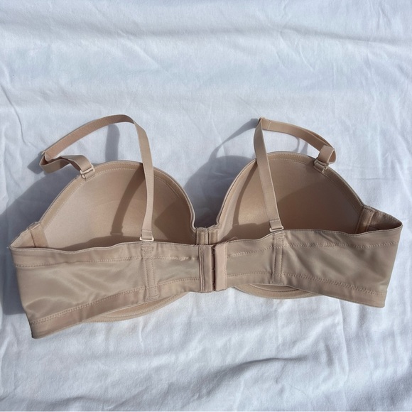 Wacoal Red Carpet Strapless Underwire Bra in Sand (Nude), 42C - Picture 4 of 11